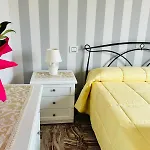 Mr1 House Apartment