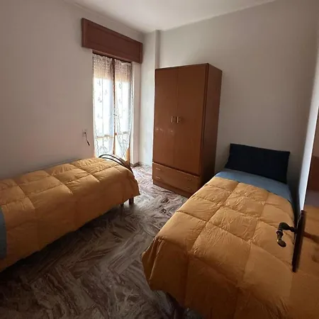 Apartman Mr1 House *